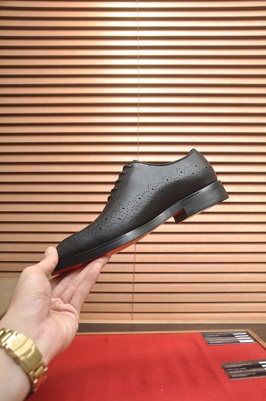 Men's shoes 💰620💶 [Chrstian Loubotin] Red-soled shoes 💋Original mold opening, the highest version on the market, purely handmade ➕Imported cowhide uppers, first-layer water-dyed cowhide lining! Original EU high-gloss outsole. 38 to 45 (45 customized)